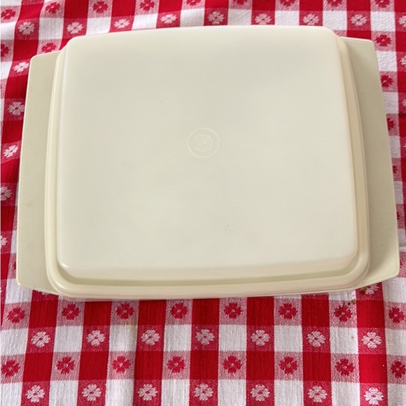 Tupperware Kitchen Vintage Beige Tupperware Deviled Egg Container Poshmark